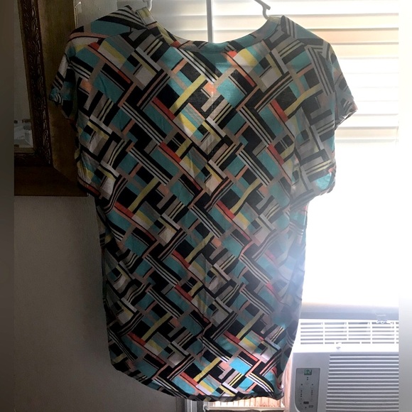 Colorful blouse - Picture 2 of 2